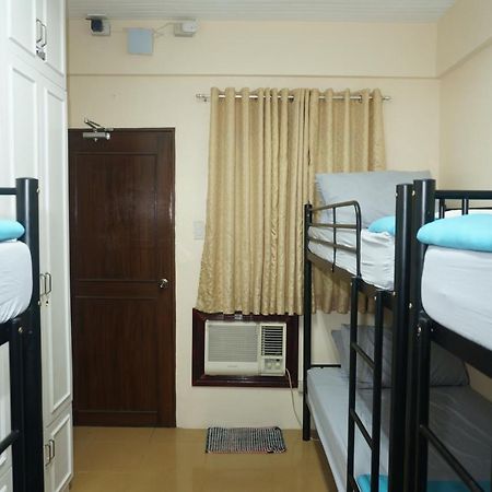 Mint Homes In Cev Mansion Манила Екстериор снимка